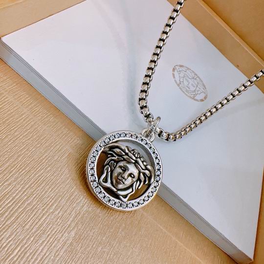 Versace necklace 11lyh65
